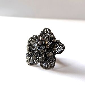 Multifaceted Floral Ring Beaded Filigree Petals 36 Crystals Gun Metal Black
